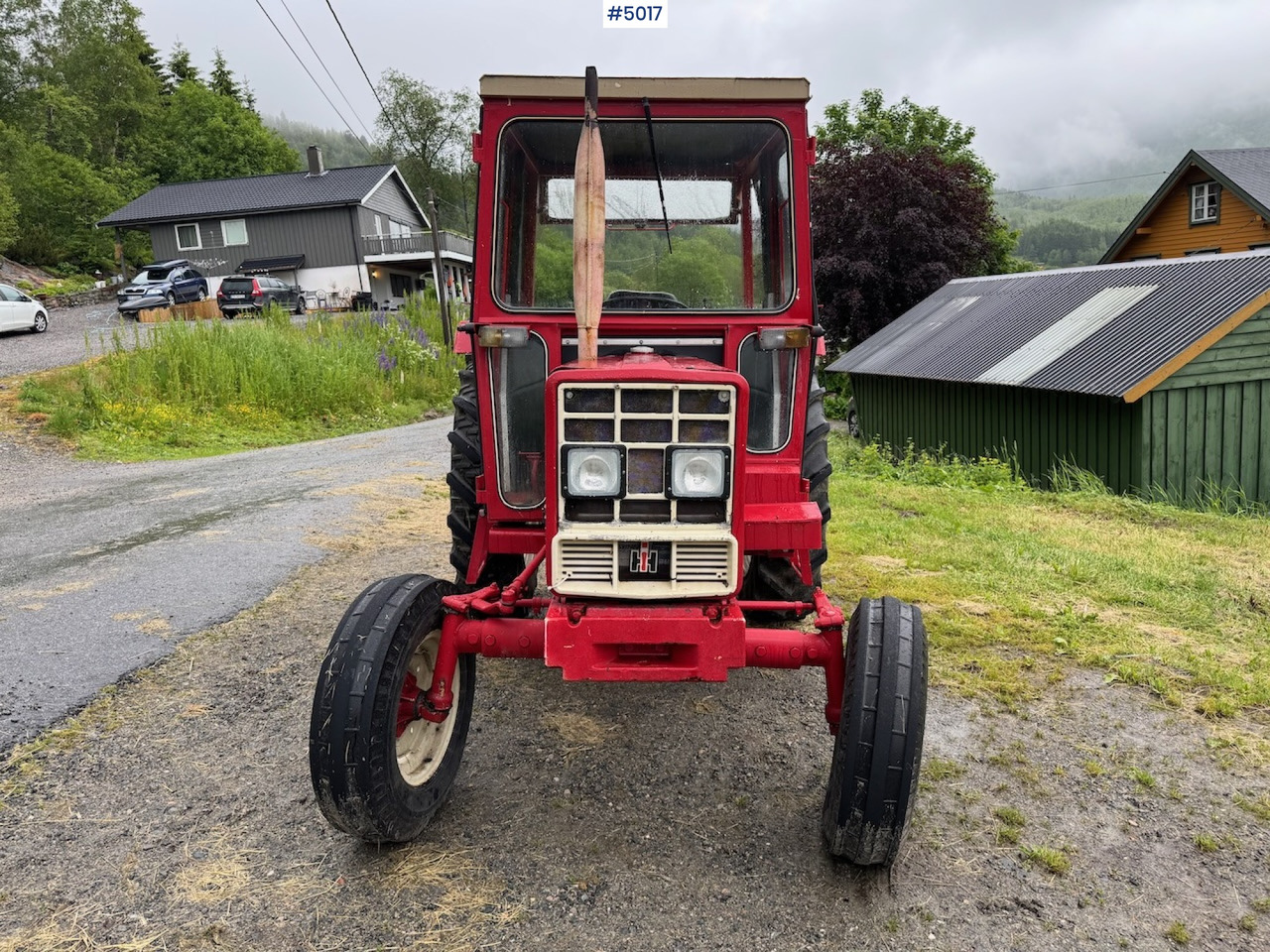 1976 International 633-2. - Farm tractor: picture 5 1976 International 633-2. - Farm tractor: picture 5