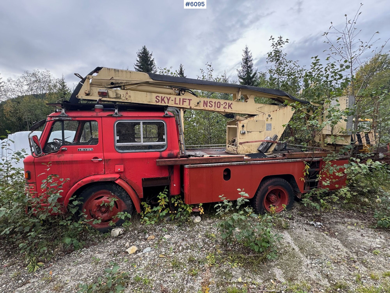 1977 Ford D-serie m/ Sky-Lift NS10-2K bomlift! - Truck with aerial platform: picture 1 1977 Ford D-serie m/ Sky-Lift NS10-2K bomlift! - Truck with aerial platform: picture 1