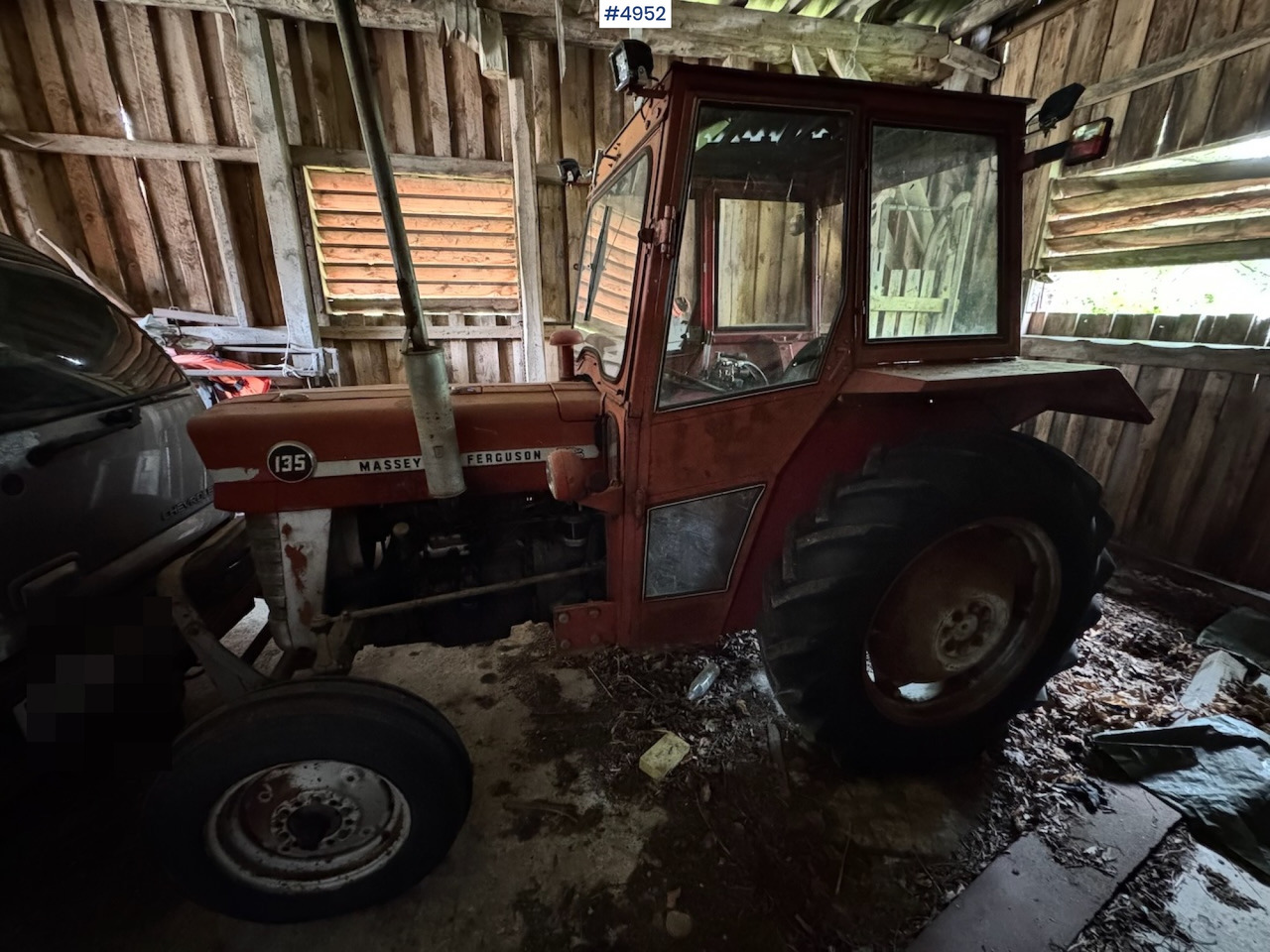 1977 Massey Ferguson 135 - Farm tractor: picture 2 1977 Massey Ferguson 135 - Farm tractor: picture 2