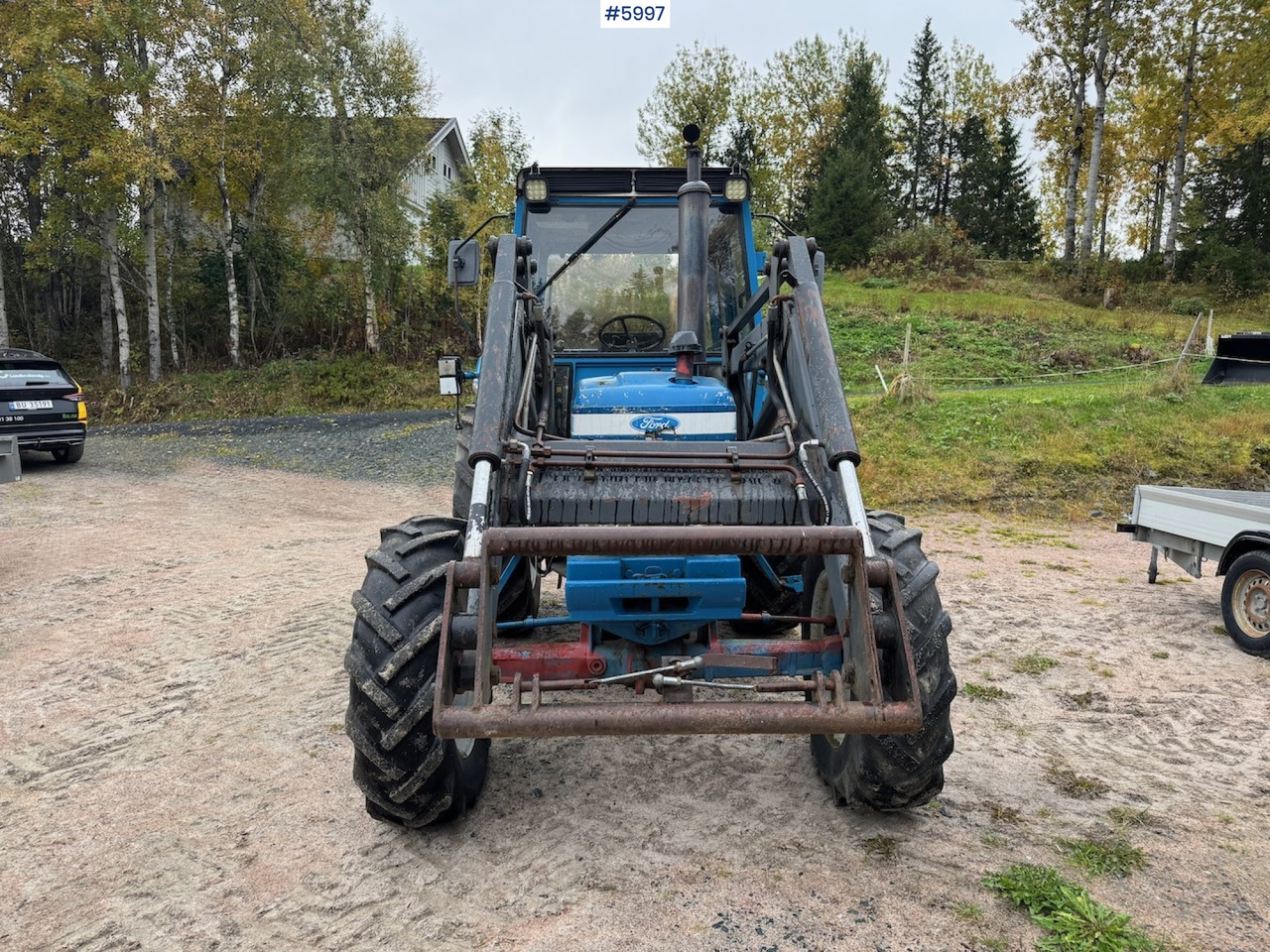 1983 Ford 5610 with Front Loader - Farm tractor: picture 5 1983 Ford 5610 with Front Loader - Farm tractor: picture 5