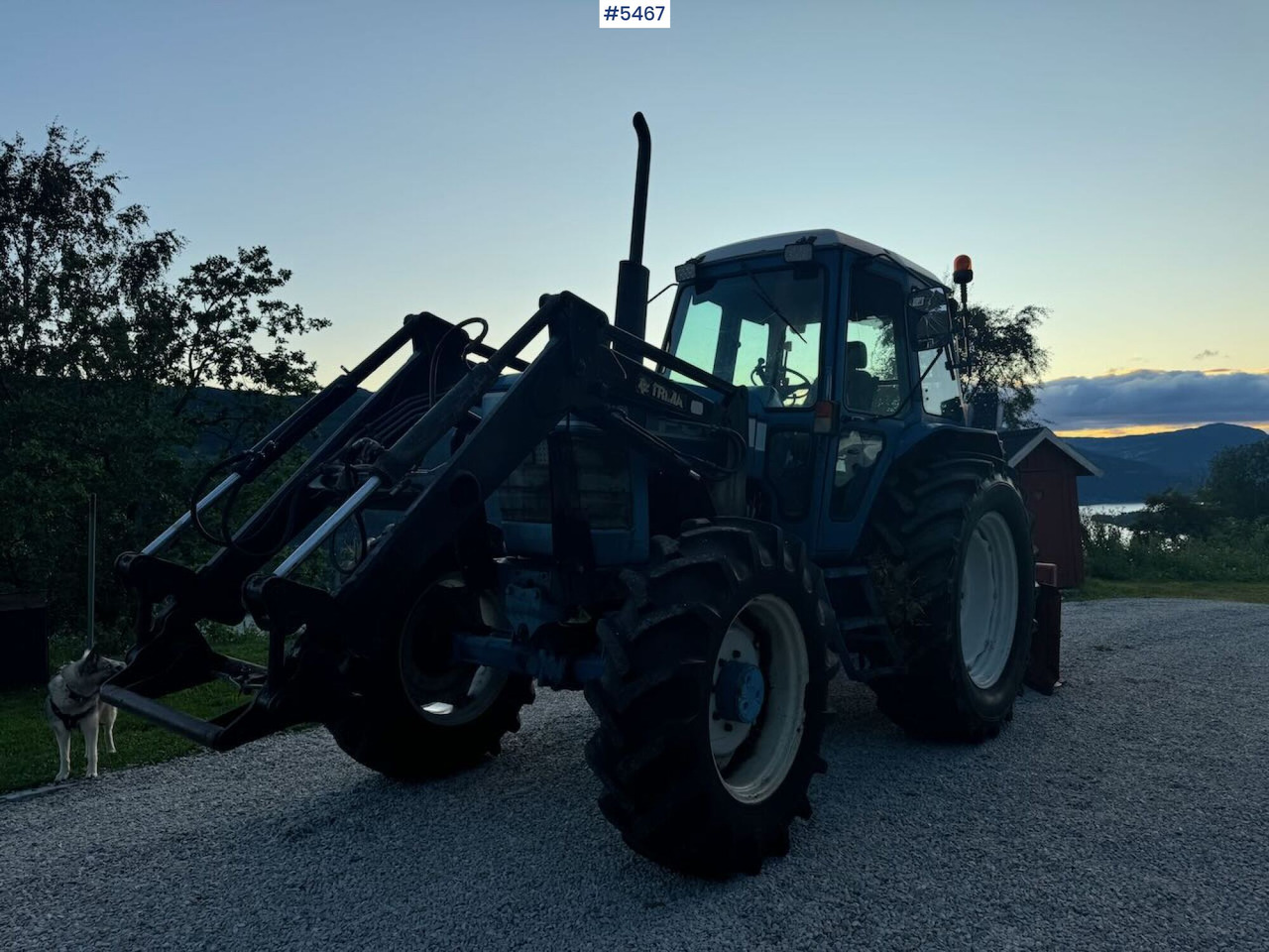 Farm tractor 1983 Ford 7710 4x4 w/ frontloader: picture 12