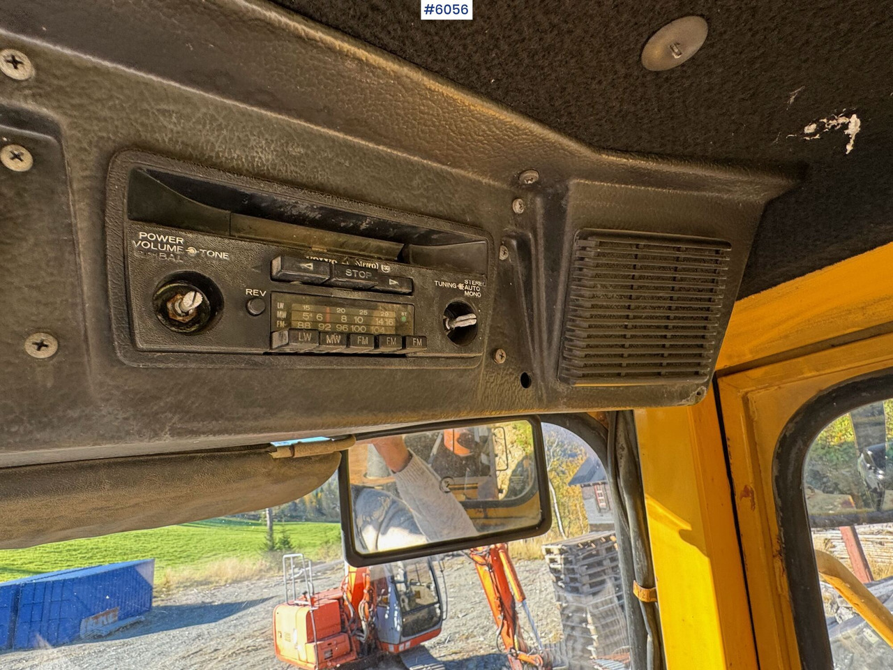 Wheel loader 1983 Volvo BM 4500 repair object: picture 16