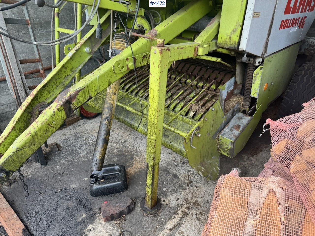 1990 Claas Rollant 46 Round Baler - Tedding equipment: picture 4 1990 Claas Rollant 46 Round Baler - Tedding equipment: picture 4