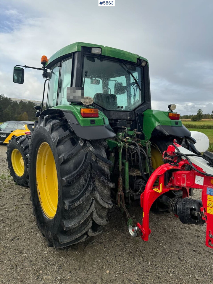 Farm tractor 1996 John Deere 6400 4x4 w/ front loader.: picture 7