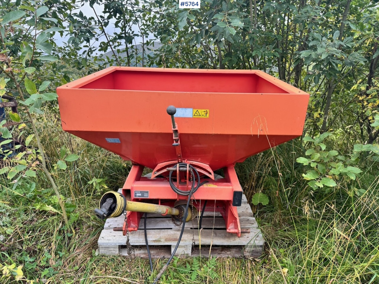 1999 Rauch MDS 81 Fertiliser Spreader - Fertilizer spreader: picture 2 1999 Rauch MDS 81 Fertiliser Spreader - Fertilizer spreader: picture 2