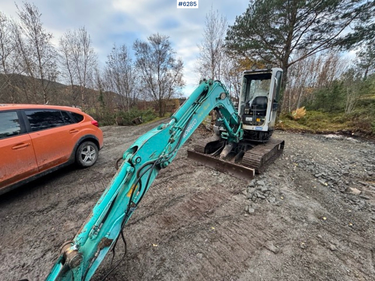 2002 Kobelco SK45 with Grading Bucket, Narrow Bucket, and Tooth Bucket – SEE VIDEO! - Excavator: picture 5 2002 Kobelco SK45 with Grading Bucket, Narrow Bucket, and Tooth Bucket – SEE VIDEO! - Excavator: picture 5