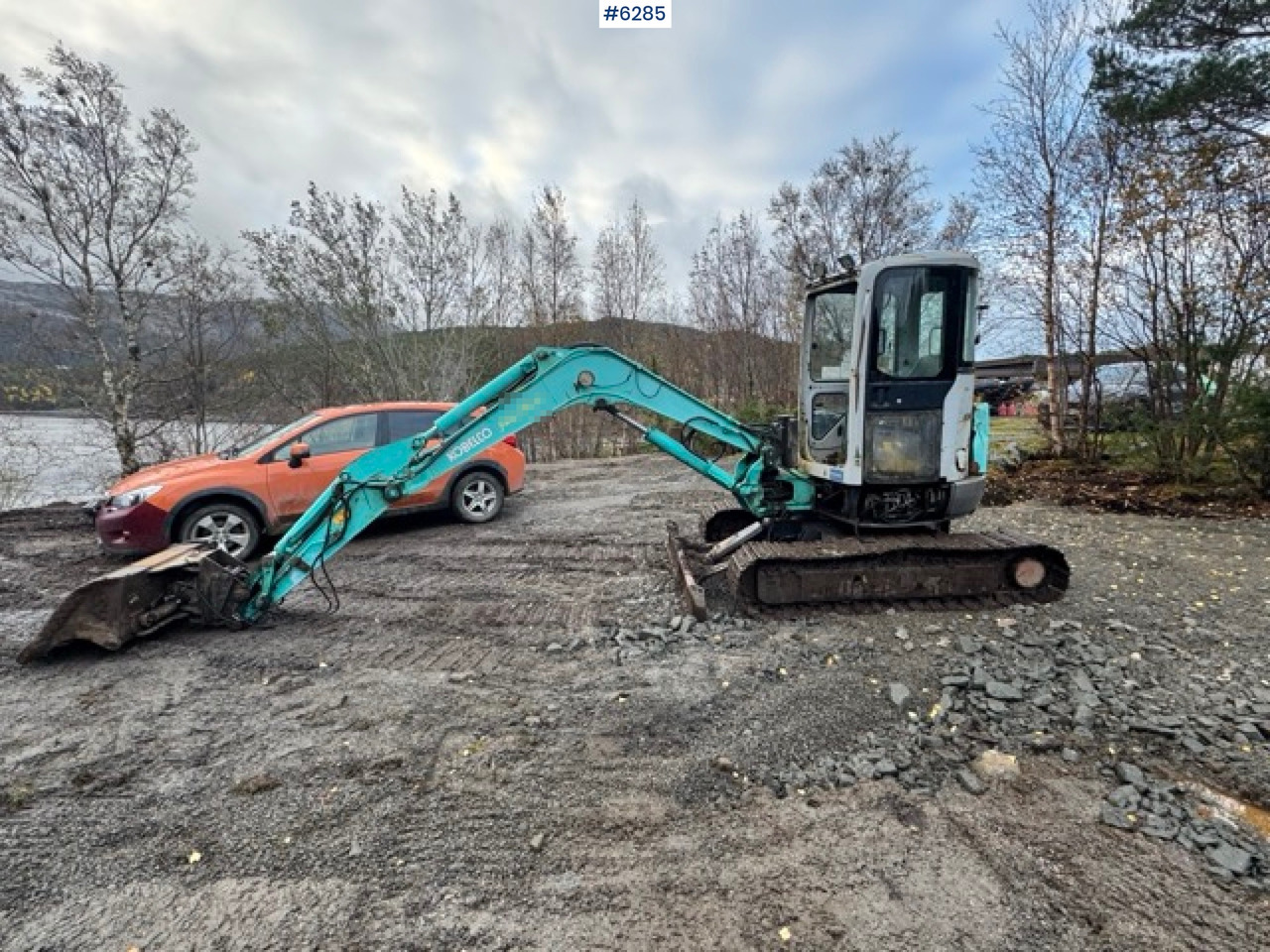 2002 Kobelco SK45 with Grading Bucket, Narrow Bucket, and Tooth Bucket – SEE VIDEO! - Excavator: picture 3 2002 Kobelco SK45 with Grading Bucket, Narrow Bucket, and Tooth Bucket – SEE VIDEO! - Excavator: picture 3