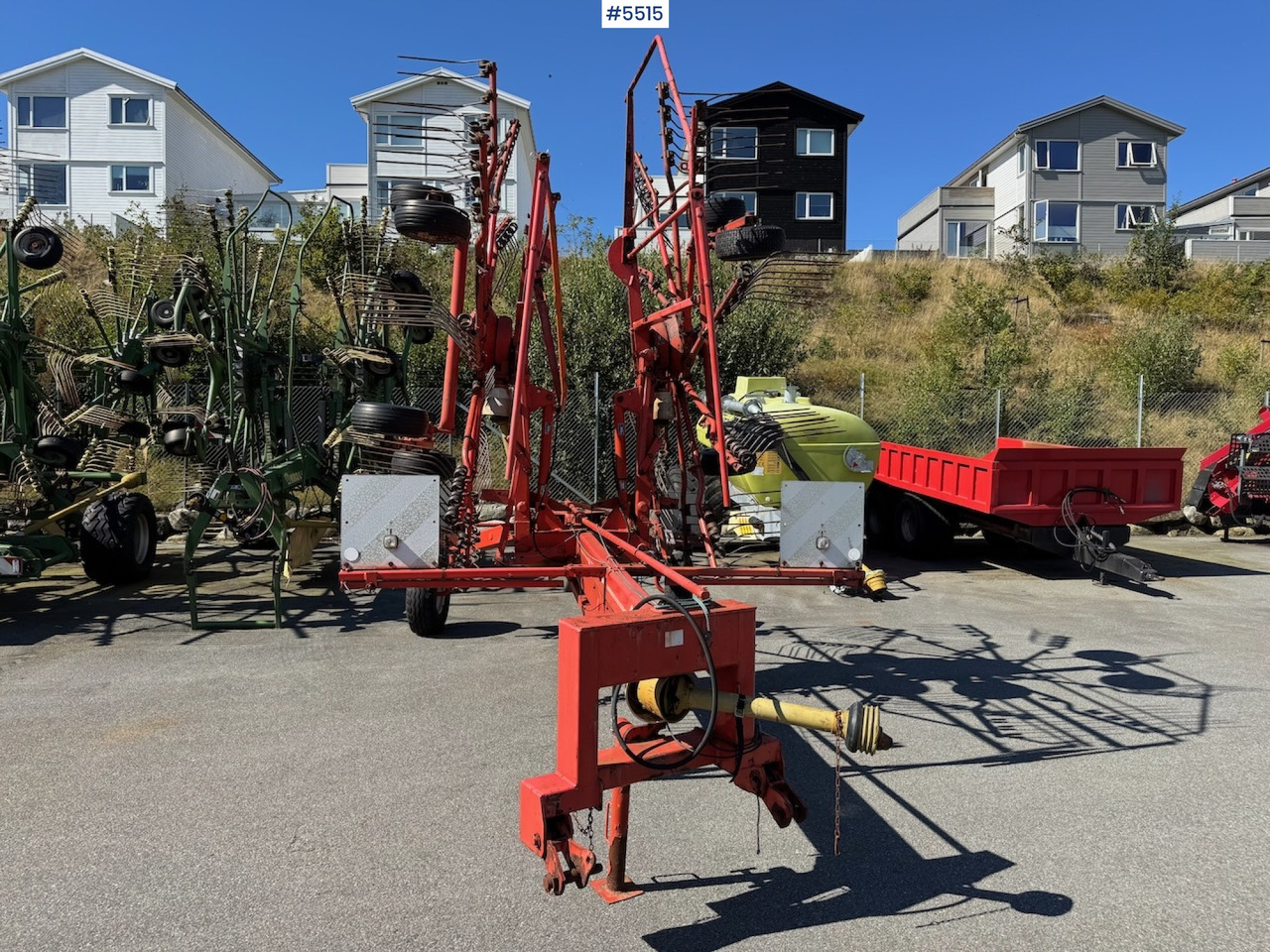 2002 Kuhn GA 7301 Collecting rake - Tedding equipment: picture 4 2002 Kuhn GA 7301 Collecting rake - Tedding equipment: picture 4