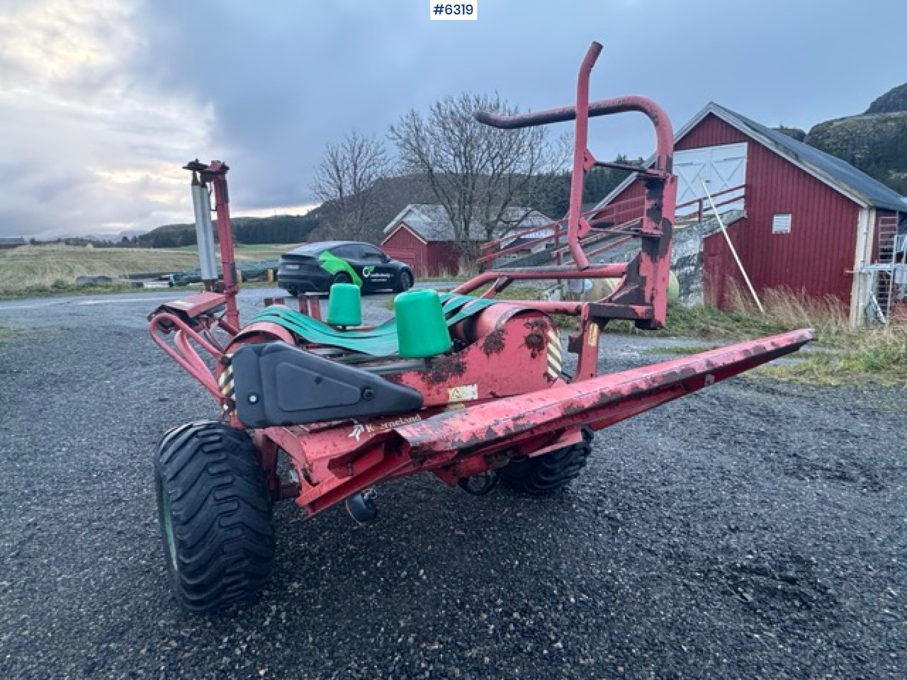 2002 Kverneland UN 7515 round bale wrapper - Tedding equipment: picture 3 2002 Kverneland UN 7515 round bale wrapper - Tedding equipment: picture 3