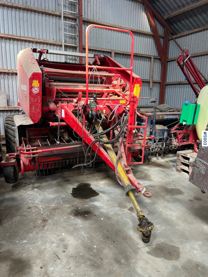 2005 Welger RP 235 press w/ net - Tedding equipment: picture 3 2005 Welger RP 235 press w/ net - Tedding equipment: picture 3