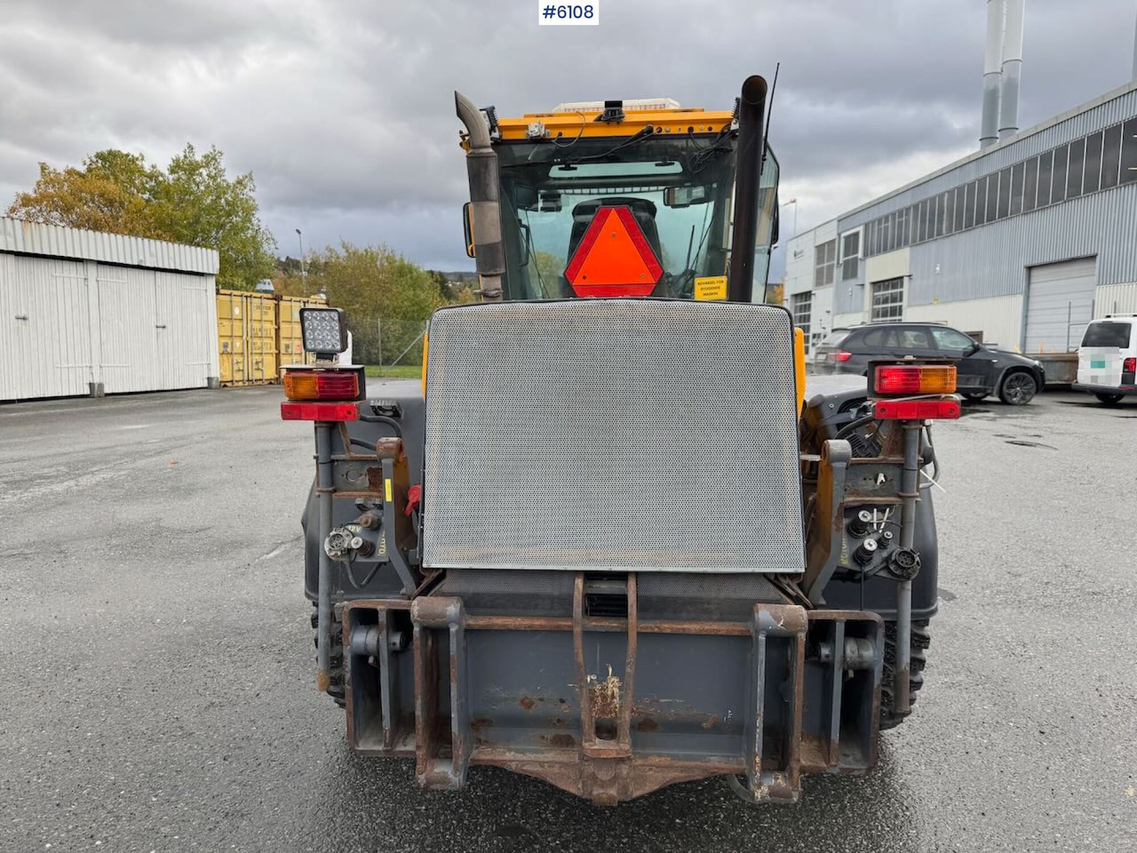2011 Wille 655C w/ flushing unit, sweeping unit, 2 buckets and pallet fork - Wheel loader: picture 4 2011 Wille 655C w/ flushing unit, sweeping unit, 2 buckets and pallet fork - Wheel loader: picture 4