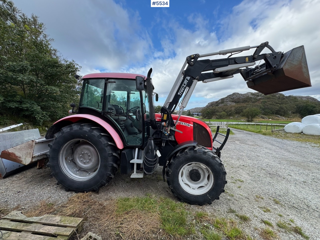 2012 Zetor Proxima Power 115 w/ front loader. Few hours!! - Farm tractor: picture 2 2012 Zetor Proxima Power 115 w/ front loader. Few hours!! - Farm tractor: picture 2