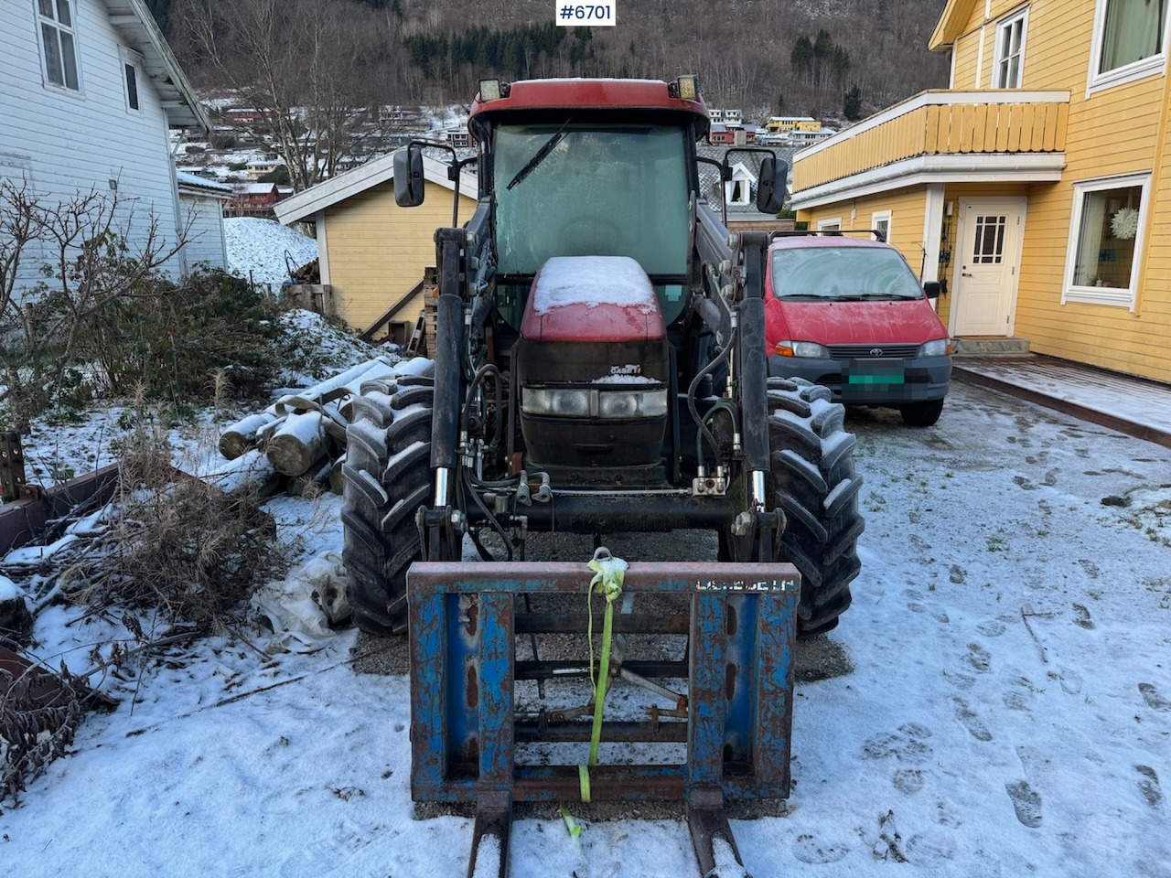 2013 Case IH JX 80 w/ front loader and some equipment. Low hours! - Farm tractor: picture 5 2013 Case IH JX 80 w/ front loader and some equipment. Low hours! - Farm tractor: picture 5