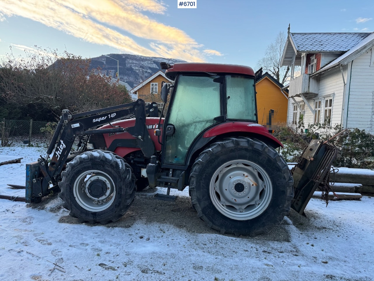 2013 Case IH JX 80 w/ front loader and some equipment. Low hours! - Farm tractor: picture 1 2013 Case IH JX 80 w/ front loader and some equipment. Low hours! - Farm tractor: picture 1