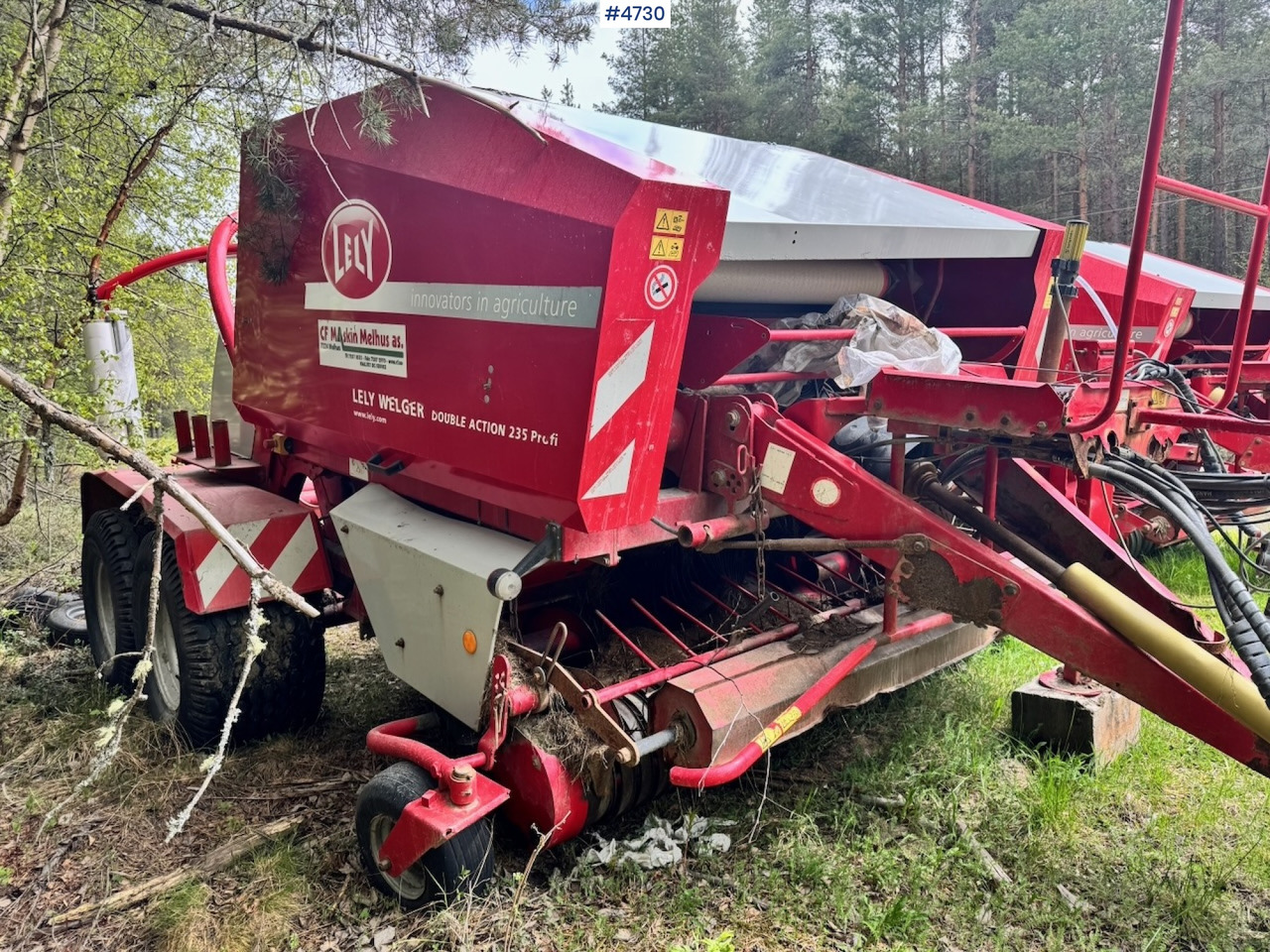 2015 Lely Welger Double Action 235 Profi - Tedding equipment: picture 1 2015 Lely Welger Double Action 235 Profi - Tedding equipment: picture 1