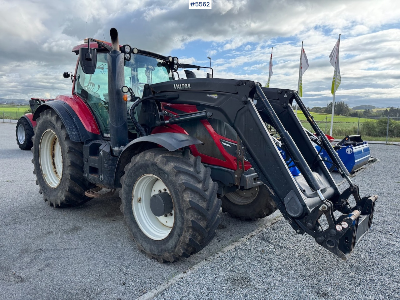2018 Valtra T194 w/ front loader. - Farm tractor: picture 1 2018 Valtra T194 w/ front loader. - Farm tractor: picture 1