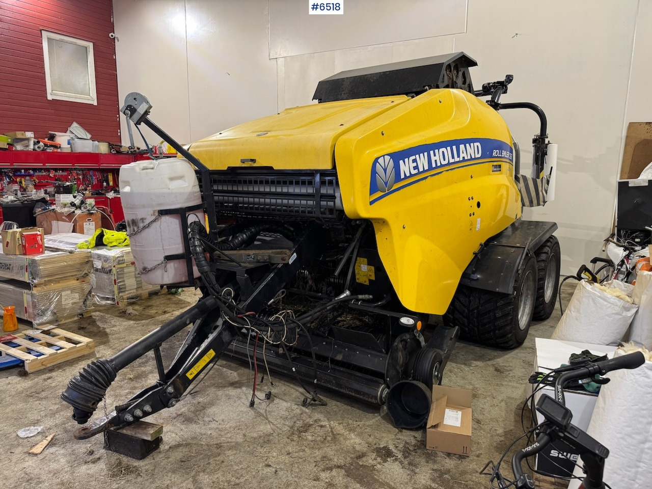 2020 New Holland Roll Baler 135 Ultra. - Tedding equipment: picture 1 2020 New Holland Roll Baler 135 Ultra. - Tedding equipment: picture 1