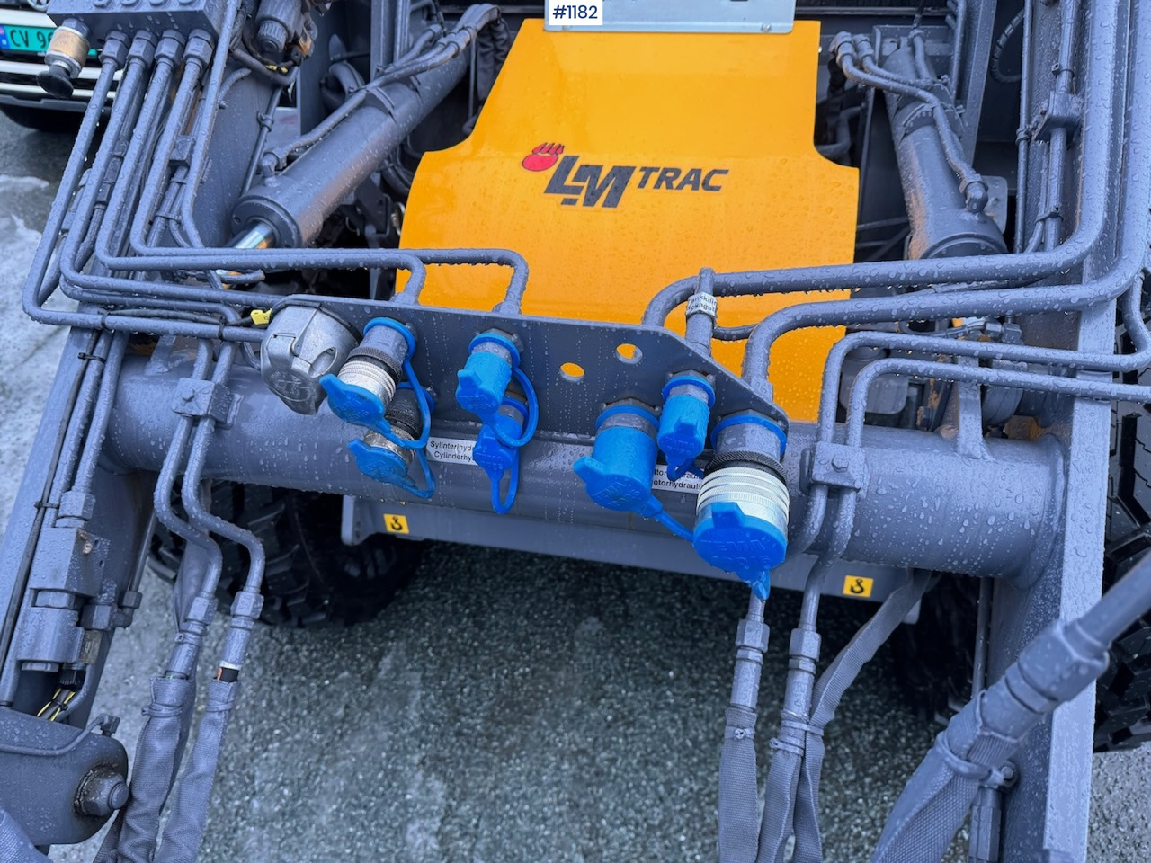 Compact loader 2023 LM Trac 587, DEMO, LIKE NEW!: picture 17 Compact loader 2023 LM Trac 587, DEMO, LIKE NEW!: picture 17