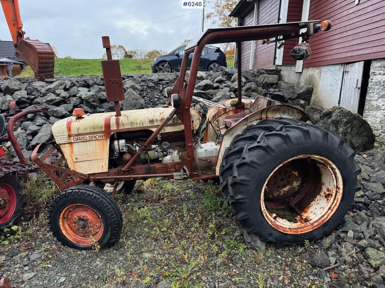 David Brown 885 rep.objekt. - Farm tractor: picture 1 David Brown 885 rep.objekt. - Farm tractor: picture 1