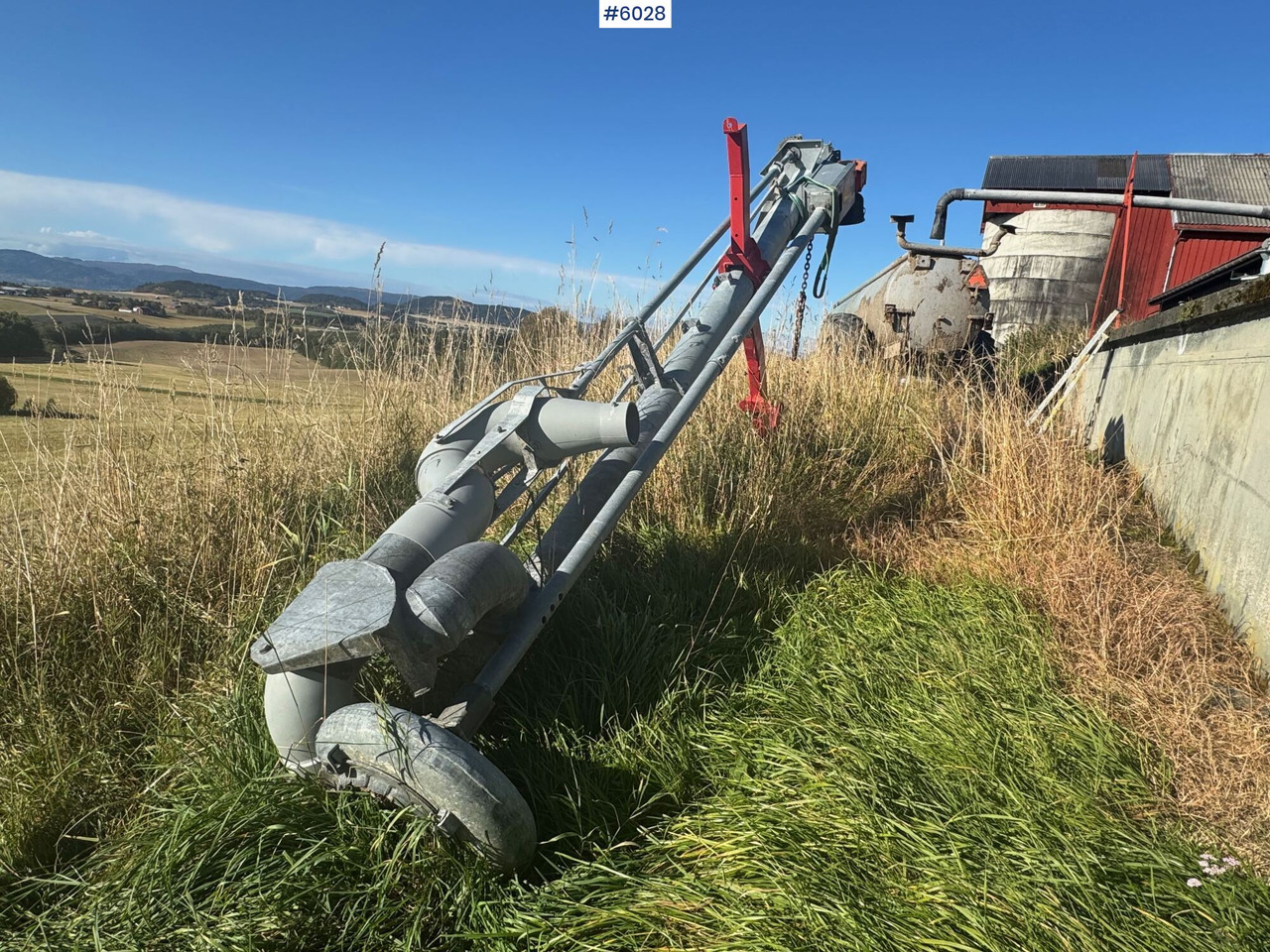 Duun SP400 fertilizer pump w/ Loading pipe and supports - Fertilizing equipment: picture 2 Duun SP400 fertilizer pump w/ Loading pipe and supports - Fertilizing equipment: picture 2