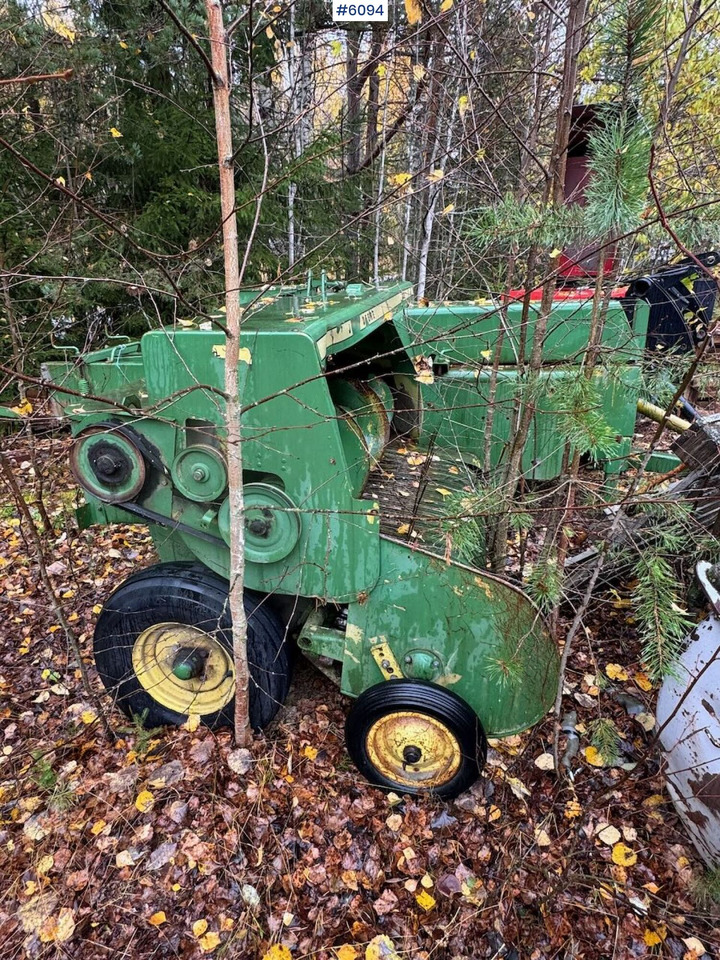 John Deere 332 - Tedding equipment: picture 4 John Deere 332 - Tedding equipment: picture 4