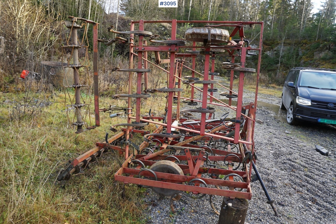 Kongskilde 5,5M harrow - Soil tillage equipment: picture 3 Kongskilde 5,5M harrow - Soil tillage equipment: picture 3