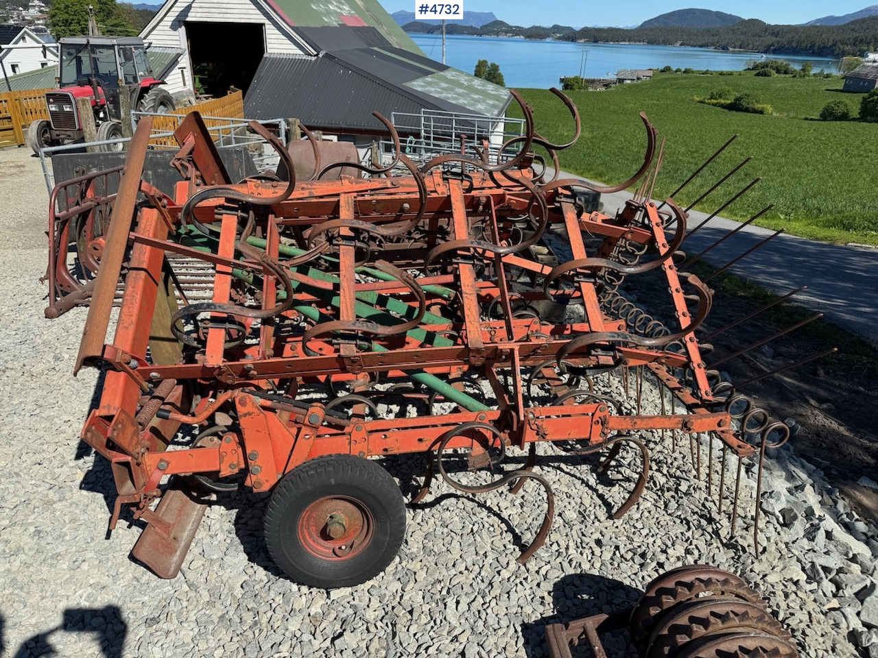 Soil tillage equipment Kverneland 3,5 m harv: picture 8