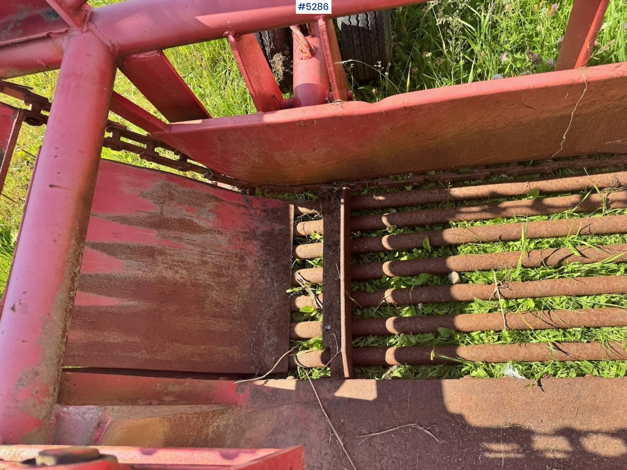 Soil tillage equipment Kverneland Stone Picker: picture 11
