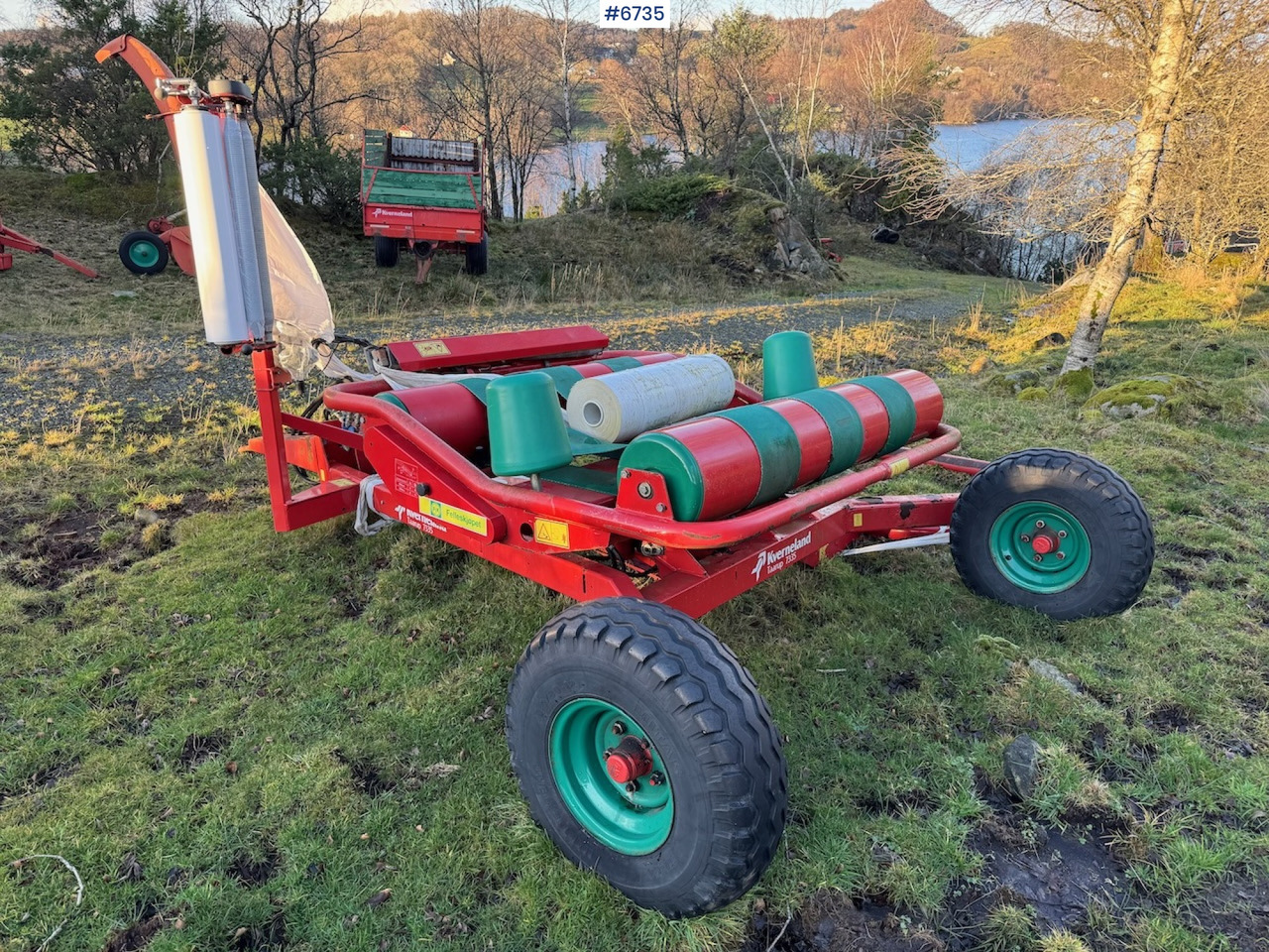 Kverneland Taarup 7335 Round Bale Wrapper - Tedding equipment: picture 2 Kverneland Taarup 7335 Round Bale Wrapper - Tedding equipment: picture 2