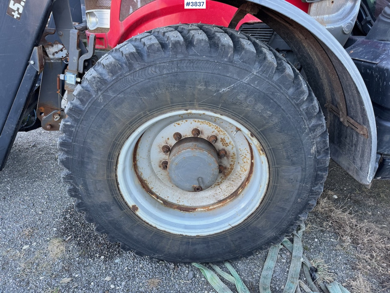 Nokian TRI 2 Tires on rims - Wheel and tire package for Agricultural machinery: picture 4 Nokian TRI 2 Tires on rims - Wheel and tire package for Agricultural machinery: picture 4