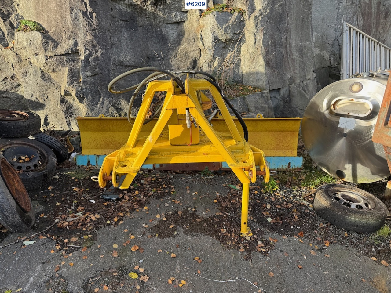 2021 Lilleseth 250 L Snow Plow Blade - Utility/ Special vehicle: picture 3 2021 Lilleseth 250 L Snow Plow Blade - Utility/ Special vehicle: picture 3