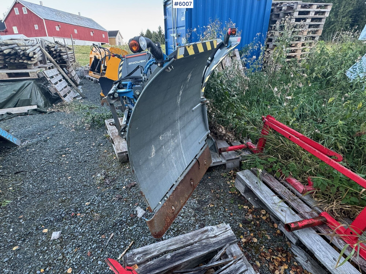 2021 Snowek U420 U-plog - Utility/ Special vehicle: picture 4 2021 Snowek U420 U-plog - Utility/ Special vehicle: picture 4