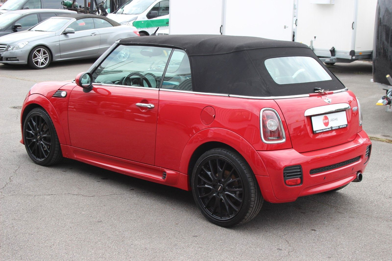 MINI COOPER Cabrio "Works Optik" Pepper 114tKM - Car: picture 5 MINI COOPER Cabrio "Works Optik" Pepper 114tKM - Car: picture 5
