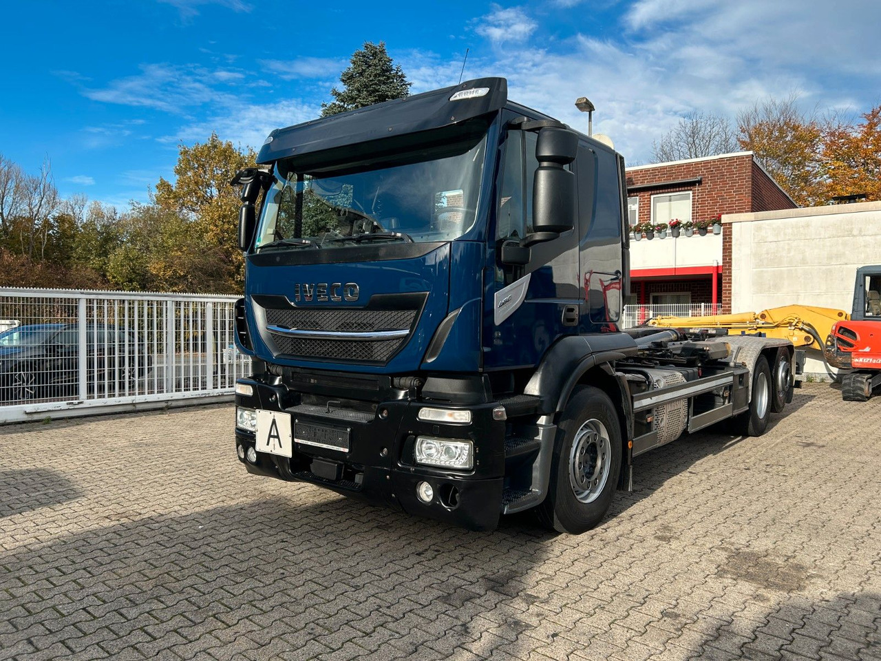 Iveco 460 Stralis MEILLER Abroller mit LIft-Lenkachse - Hook lift truck: picture 4 Iveco 460 Stralis MEILLER Abroller mit LIft-Lenkachse - Hook lift truck: picture 4