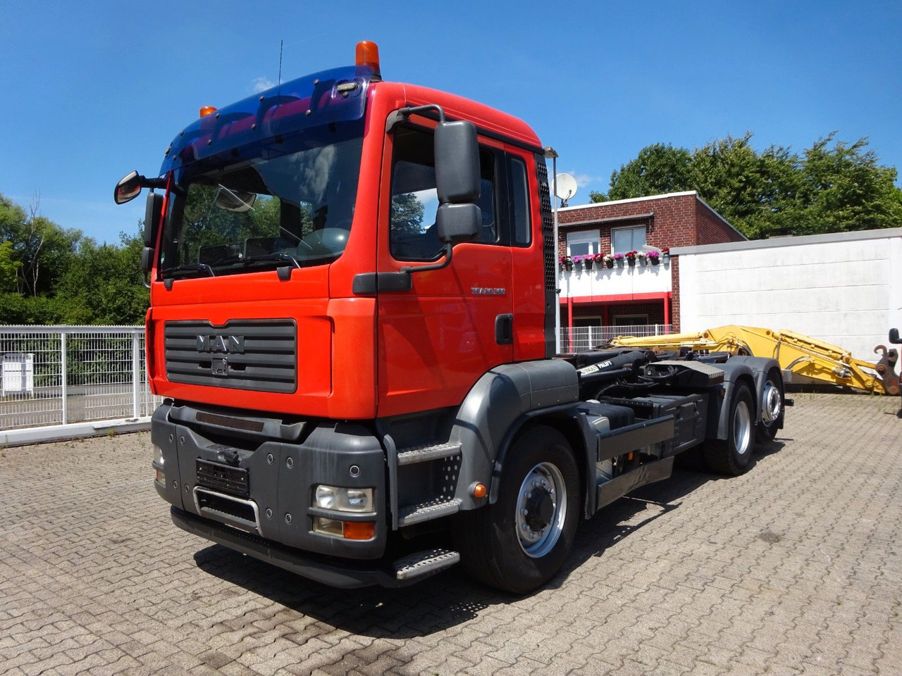 Hook lift truck MAN 26.360 TGA PALFINGER Abroller 6x2-4 Hydrodrive: picture 7