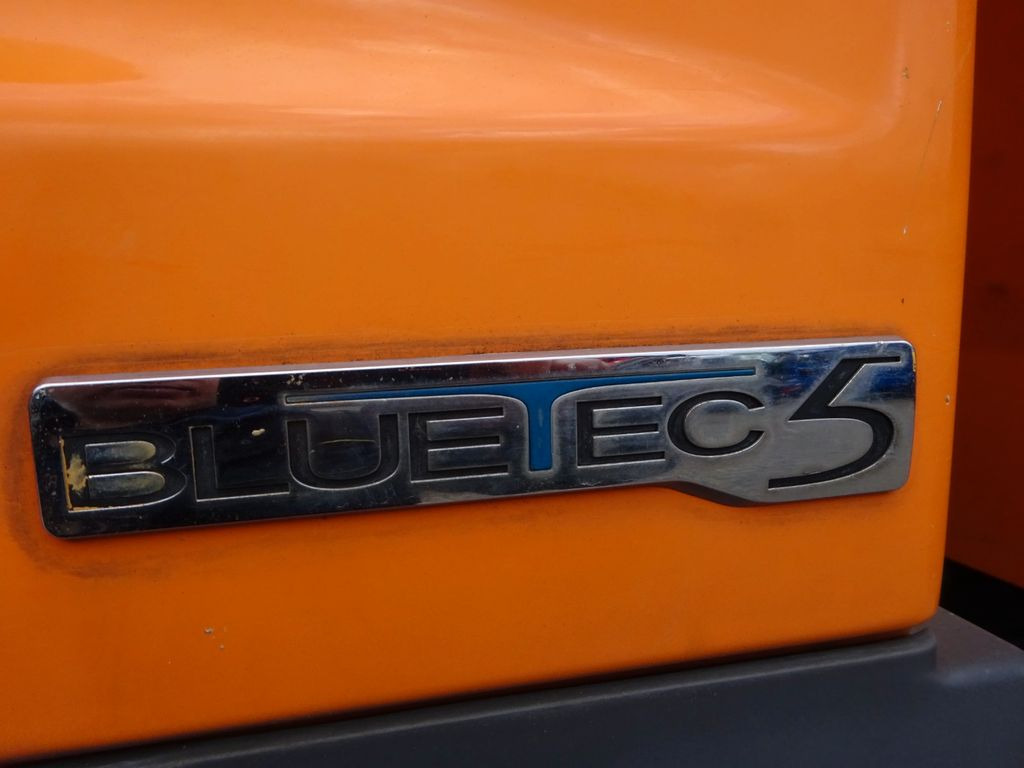 Tipper, Crane truck Mercedes-Benz 1833 Axor Kipper mit Kran Wechselsytem Mercedes-Benz 1833 Axor Kipper mit Kran Wechselsytem: picture 15 Tipper, Crane truck Mercedes-Benz 1833 Axor Kipper mit Kran Wechselsytem Mercedes-Benz 1833 Axor Kipper mit Kran Wechselsytem: picture 15