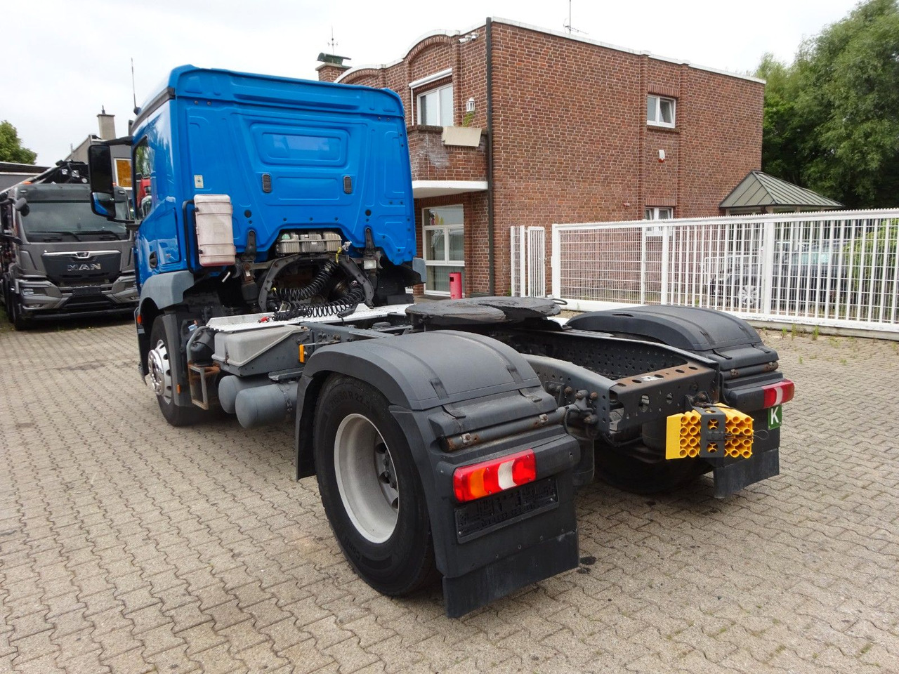 Mercedes-Benz 1840 Actros SZM 4x2 - Tractor truck: picture 4 Mercedes-Benz 1840 Actros SZM 4x2 - Tractor truck: picture 4