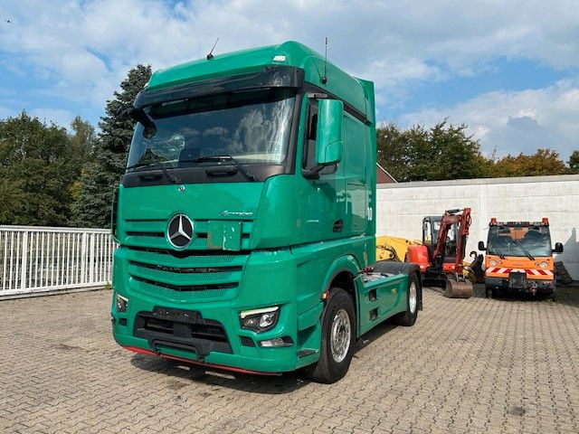 Mercedes-Benz 1851 Actros SZM mit Kipper-Pumpe 4x2 - Tractor truck: picture 1 Mercedes-Benz 1851 Actros SZM mit Kipper-Pumpe 4x2 - Tractor truck: picture 1