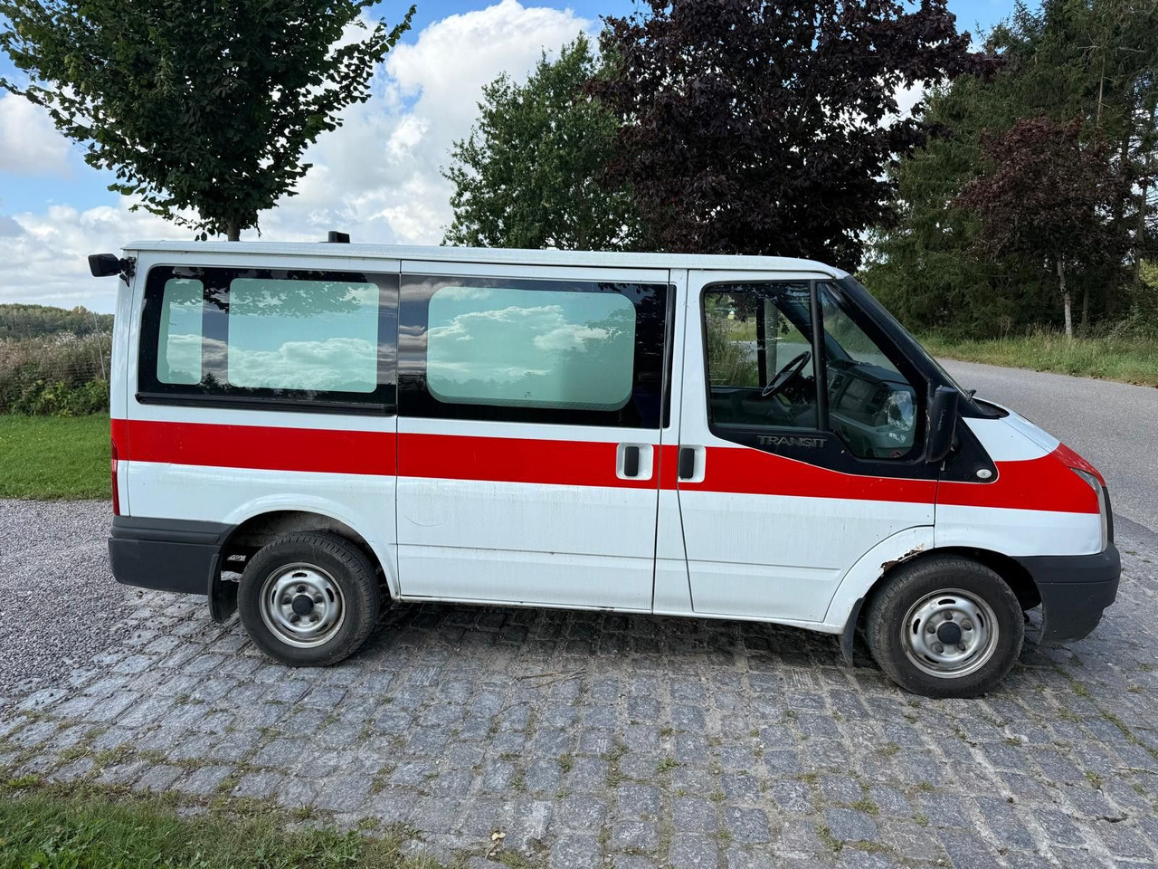 Ford Transit Kombi FT 300 K - Passenger van: picture 4 Ford Transit Kombi FT 300 K - Passenger van: picture 4