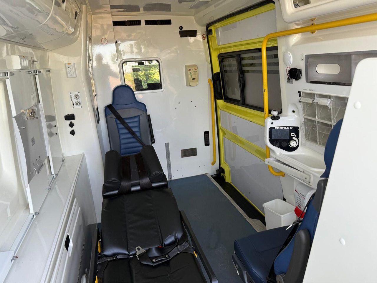 Ambulance MAN TGE 4.180 Ambulance * 29 800 € netto *RESERVED: picture 19