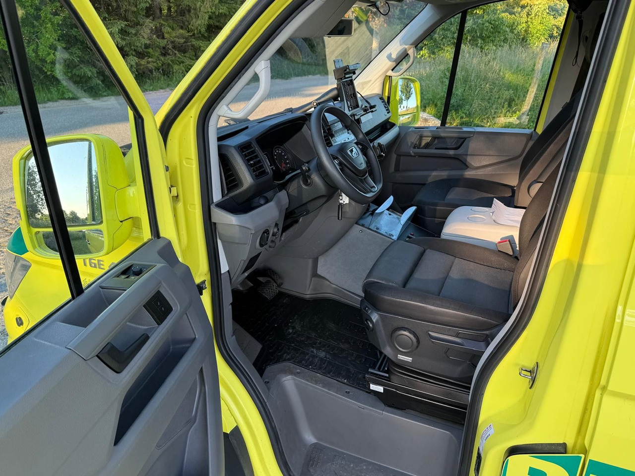Ambulance MAN TGE 4.180 Ambulance * 29 800 € netto *RESERVED: picture 12