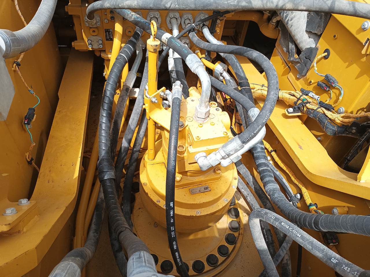 Crawler excavator CATERPILLAR 336GC: picture 9 Crawler excavator CATERPILLAR 336GC: picture 9