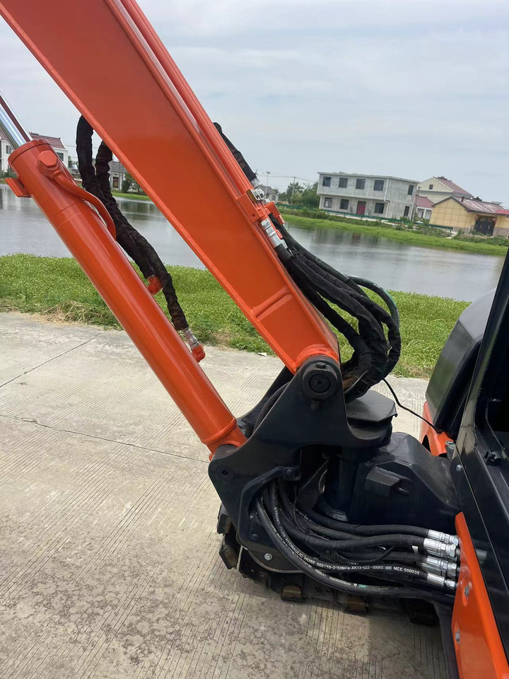 Mini excavator HITACHI ZX50U-2: picture 7 Mini excavator HITACHI ZX50U-2: picture 7