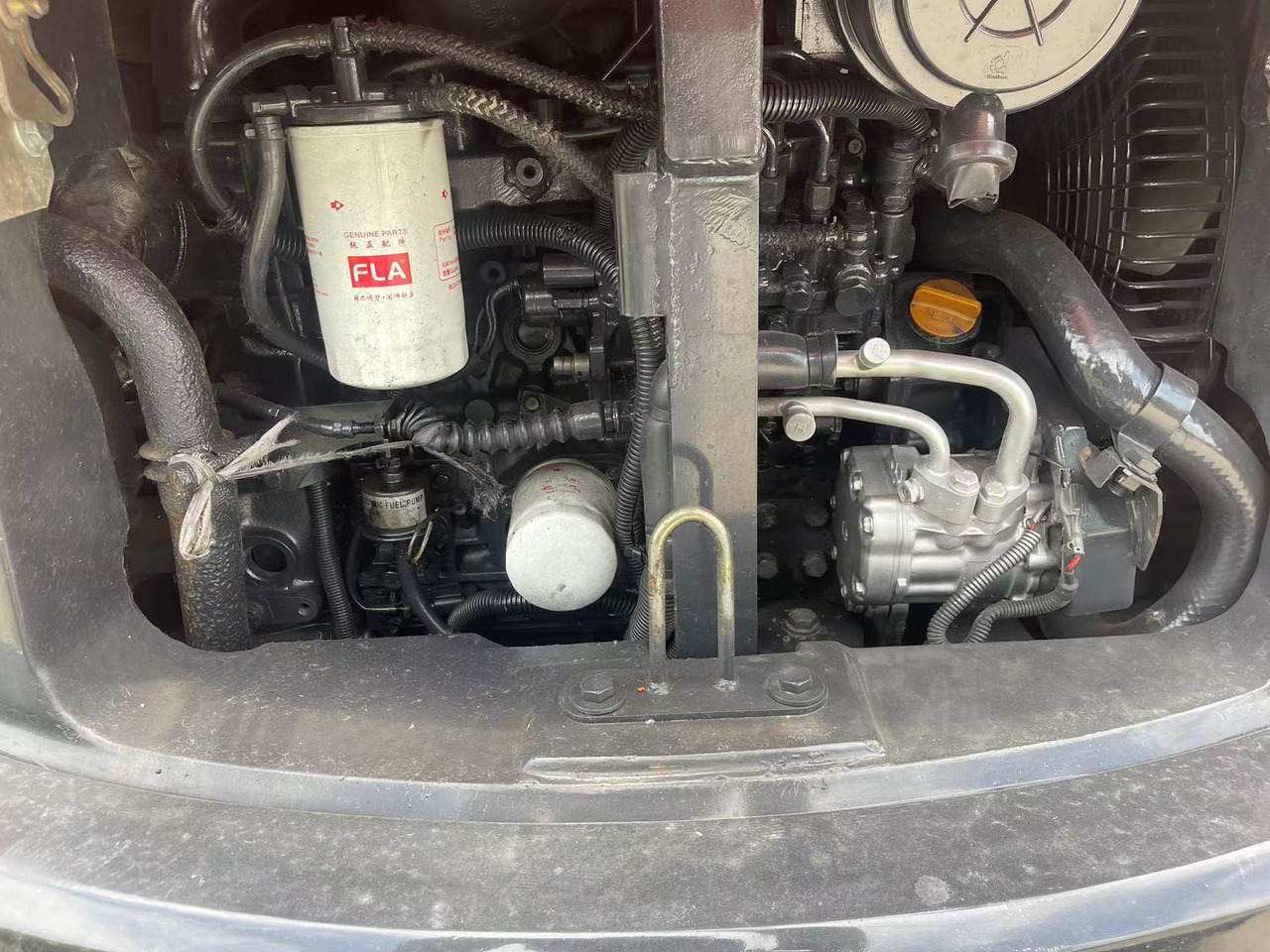 Mini excavator HITACHI ZX50U-2: picture 11 Mini excavator HITACHI ZX50U-2: picture 11