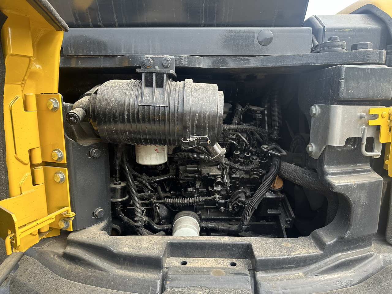 KOMATSU PC40MR - Mini excavator: picture 4 KOMATSU PC40MR - Mini excavator: picture 4