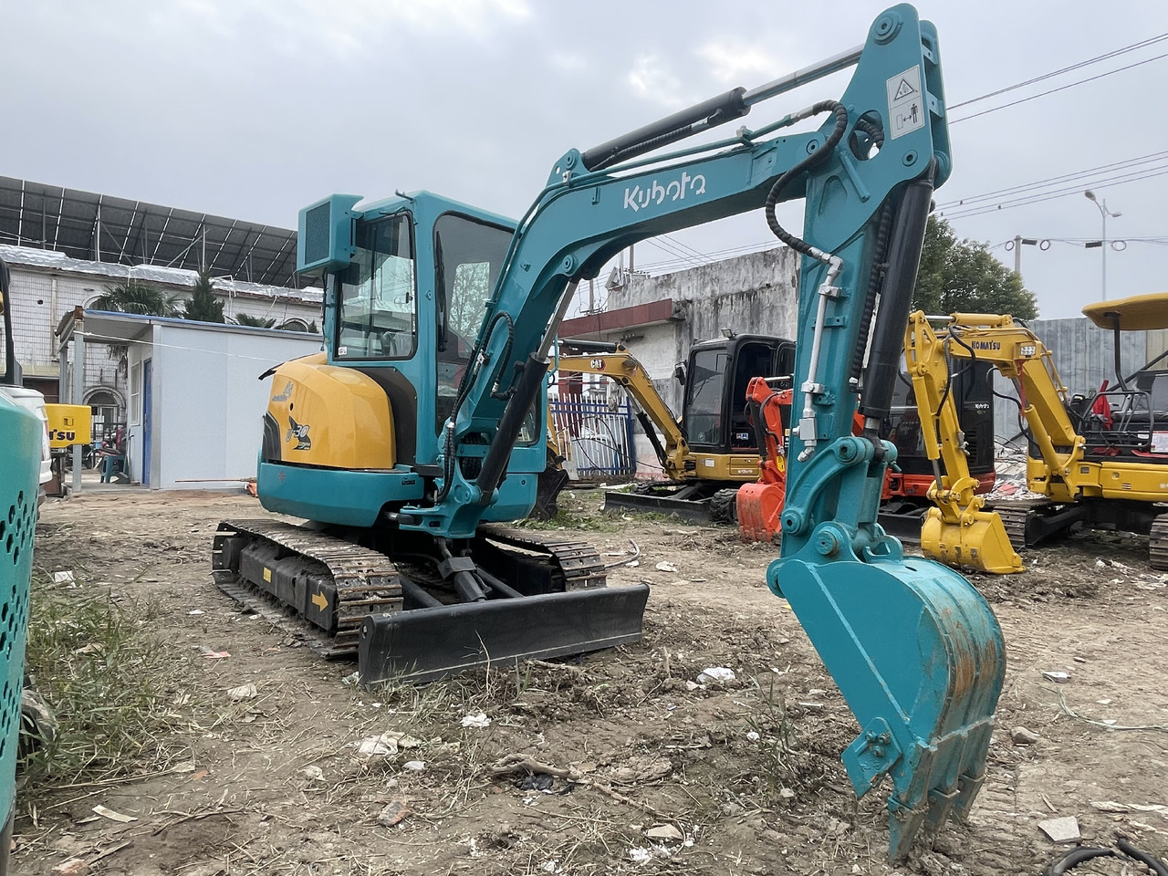 Mini excavator KUBOTA U-30: picture 7