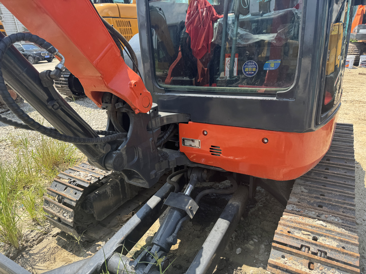 KUBOTA U35-5 - Mini excavator: picture 3 KUBOTA U35-5 - Mini excavator: picture 3