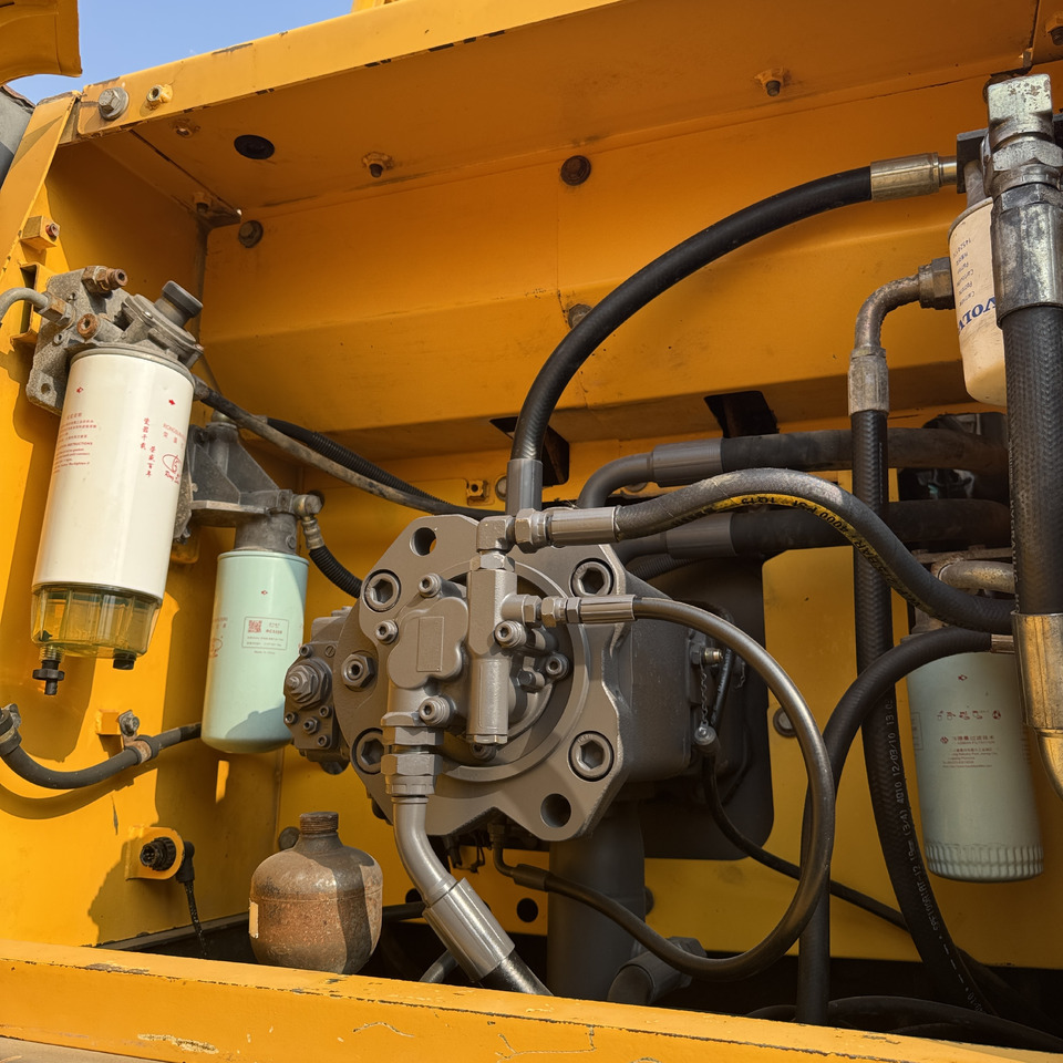 VOLVO EC240BLC - Crawler excavator: picture 3 VOLVO EC240BLC - Crawler excavator: picture 3