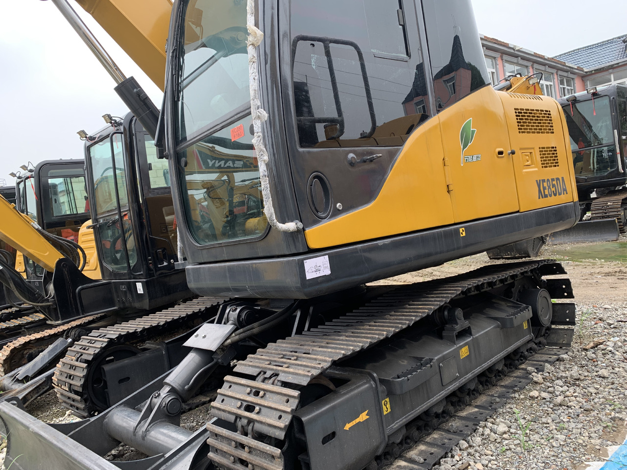 XCMG XE 85DA - Mini excavator: picture 3 XCMG XE 85DA - Mini excavator: picture 3