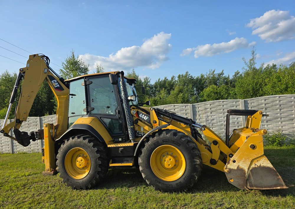Caterpillar - Backhoe loader: picture 3 Caterpillar - Backhoe loader: picture 3